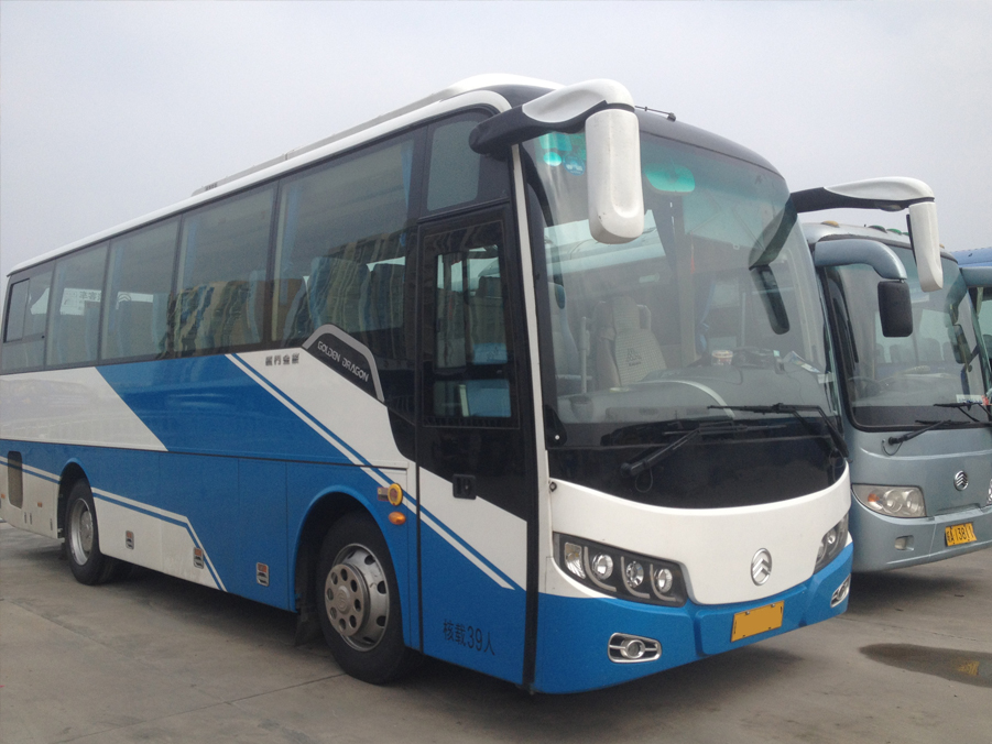 合肥旅游租車:35座金龍